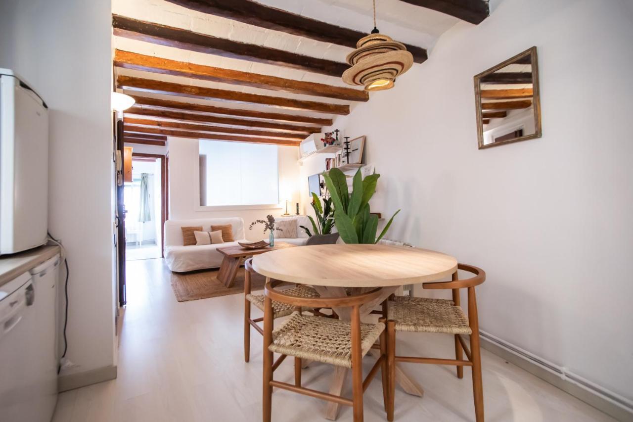 Apartament 42enf1060 - Authentic &centric Barcelonian 2br Flat *